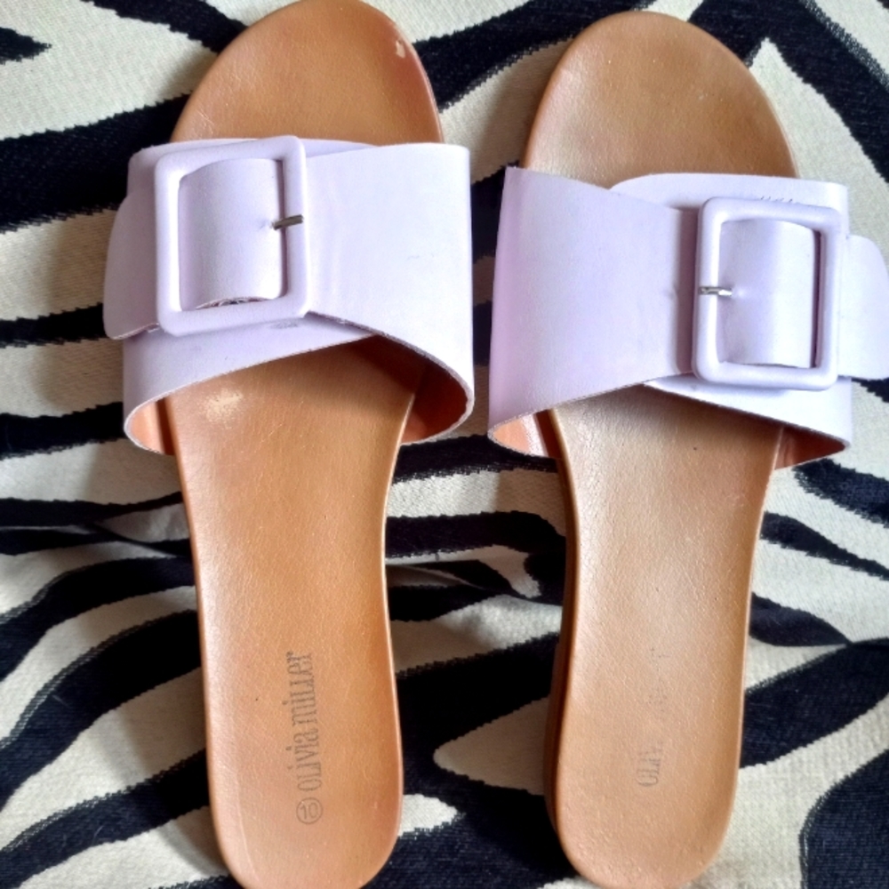 Sandals - Picture 2 of 6